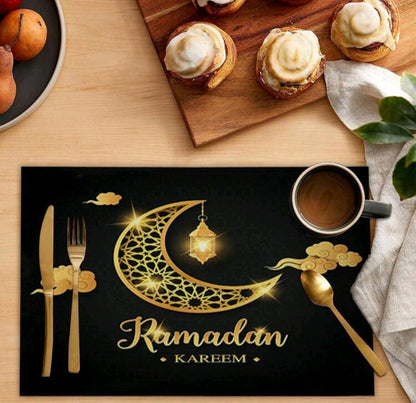 Ramadan Kareem Runner & 4 placemats