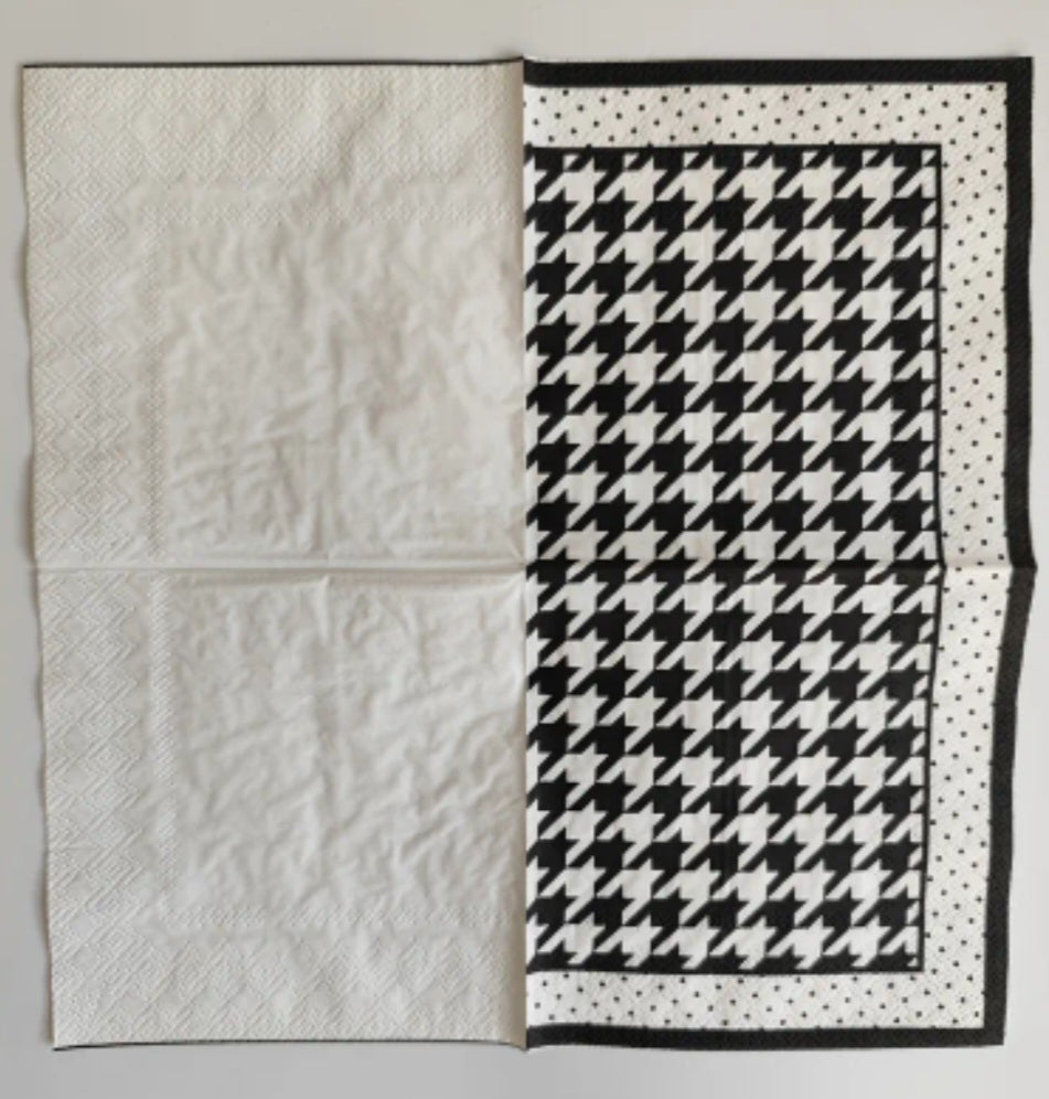 Houndstooth Serviettes - Cocktail size